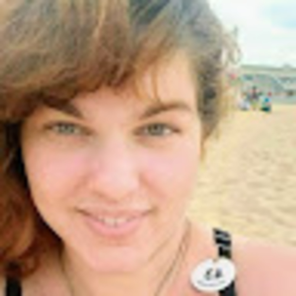 Meet your Posher, Jesenia